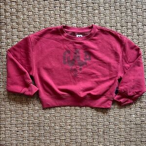 GAP x Disney Kids Crew Neck Sweatshirt Red NEVER WORN NWOT size Small